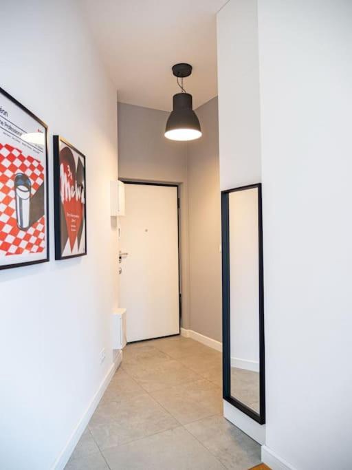 Chic In Historic Koneser Area Appartement Warschau