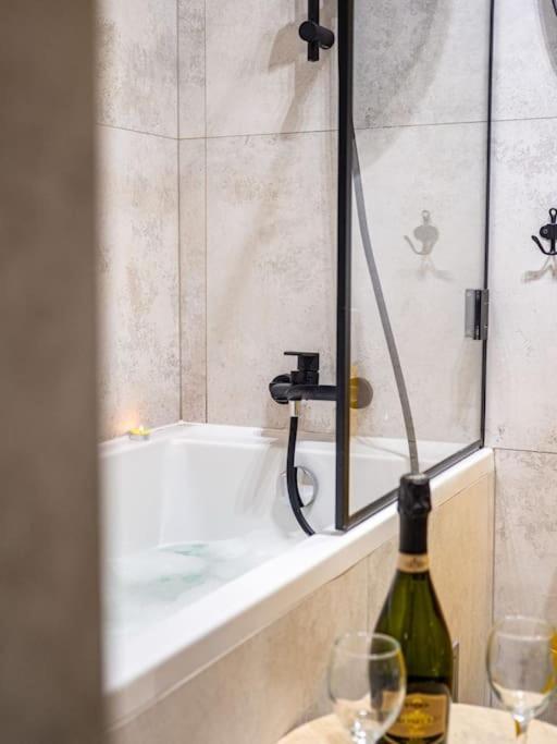 Appartement Chic In Historic Koneser Area *